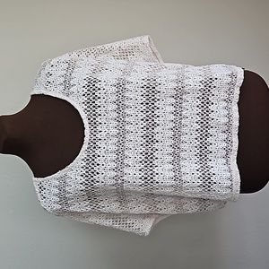 Forever21 - Size XS/S - White/Cream Knit Top
